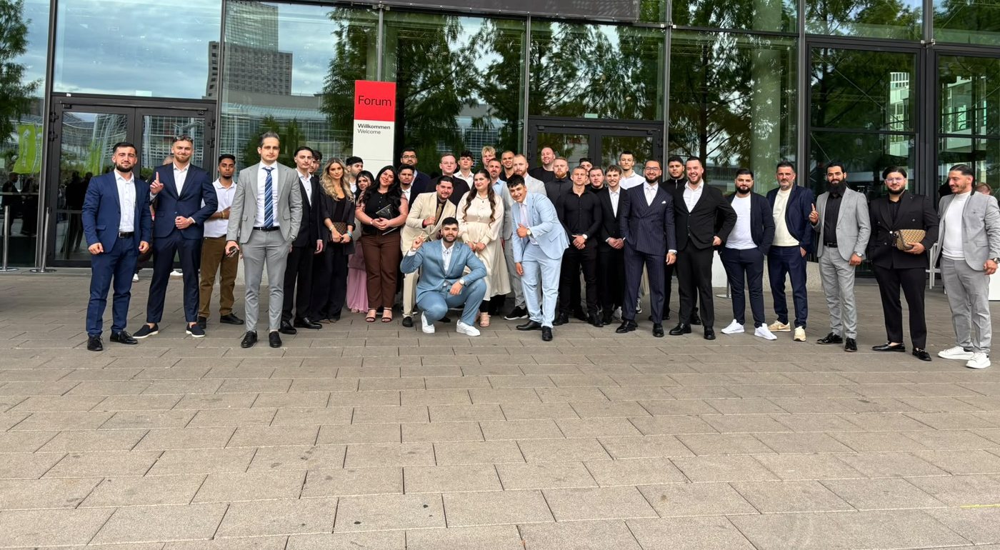 Das Team von Homaei Vertrieb